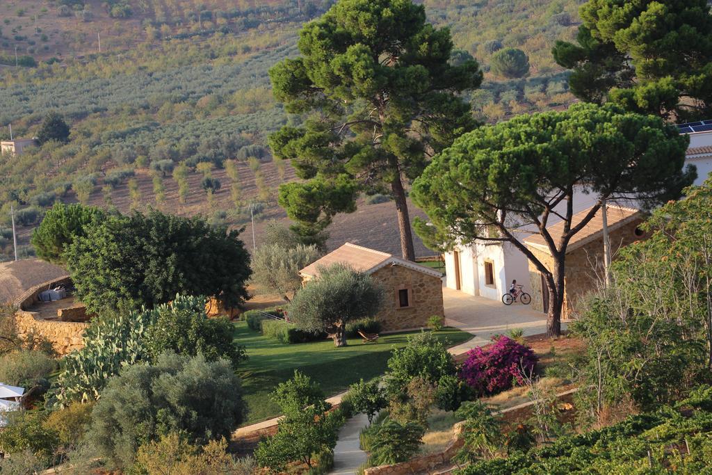 Agriturismo Feudo Muxarello Aragona Exterior photo