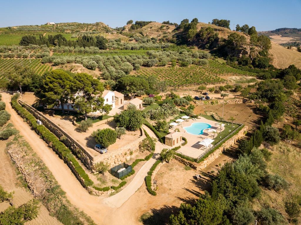 Agriturismo Feudo Muxarello Aragona Exterior photo